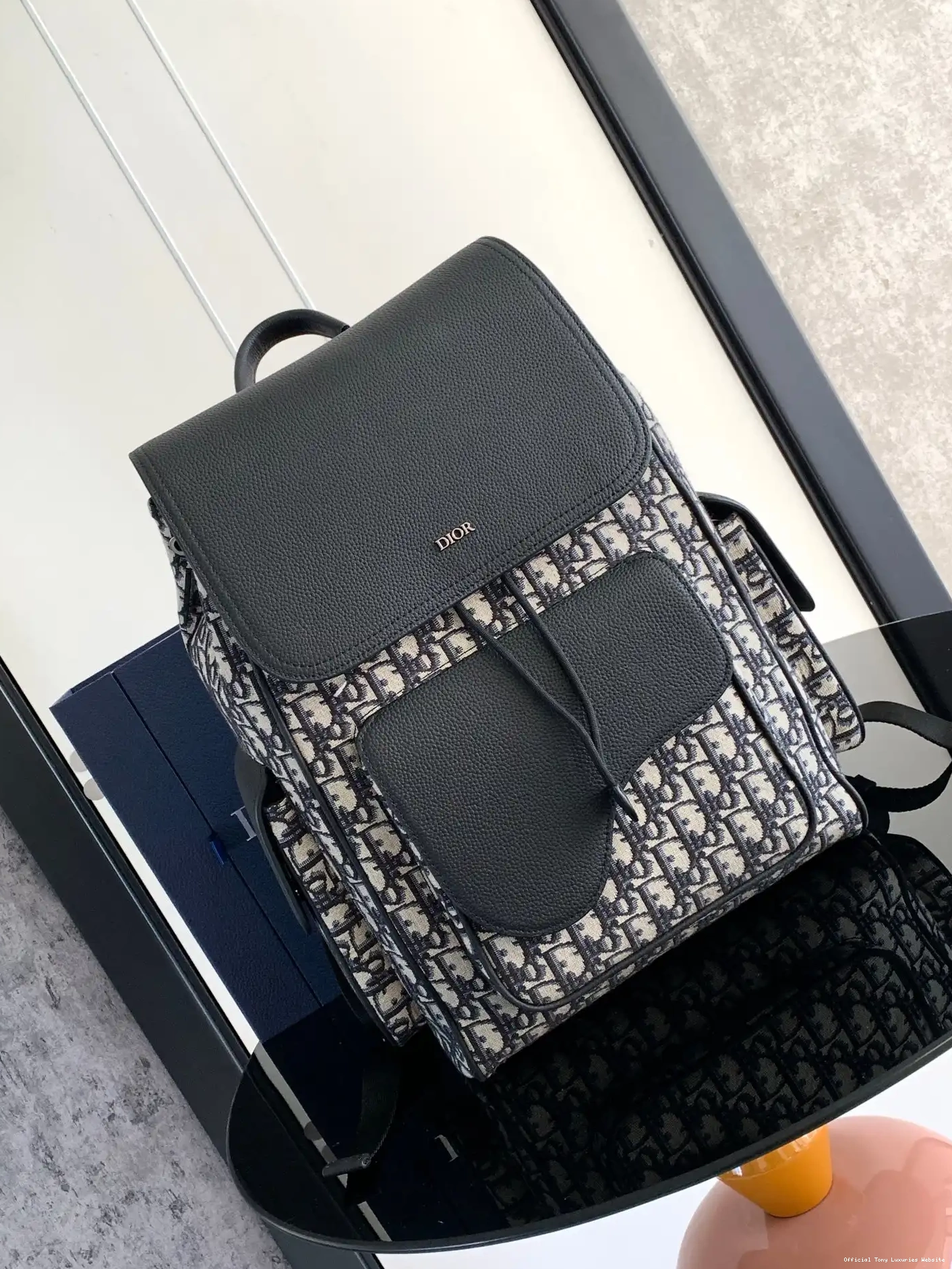 diro BACKPACK-26.5*41.5*17.5CM 0523